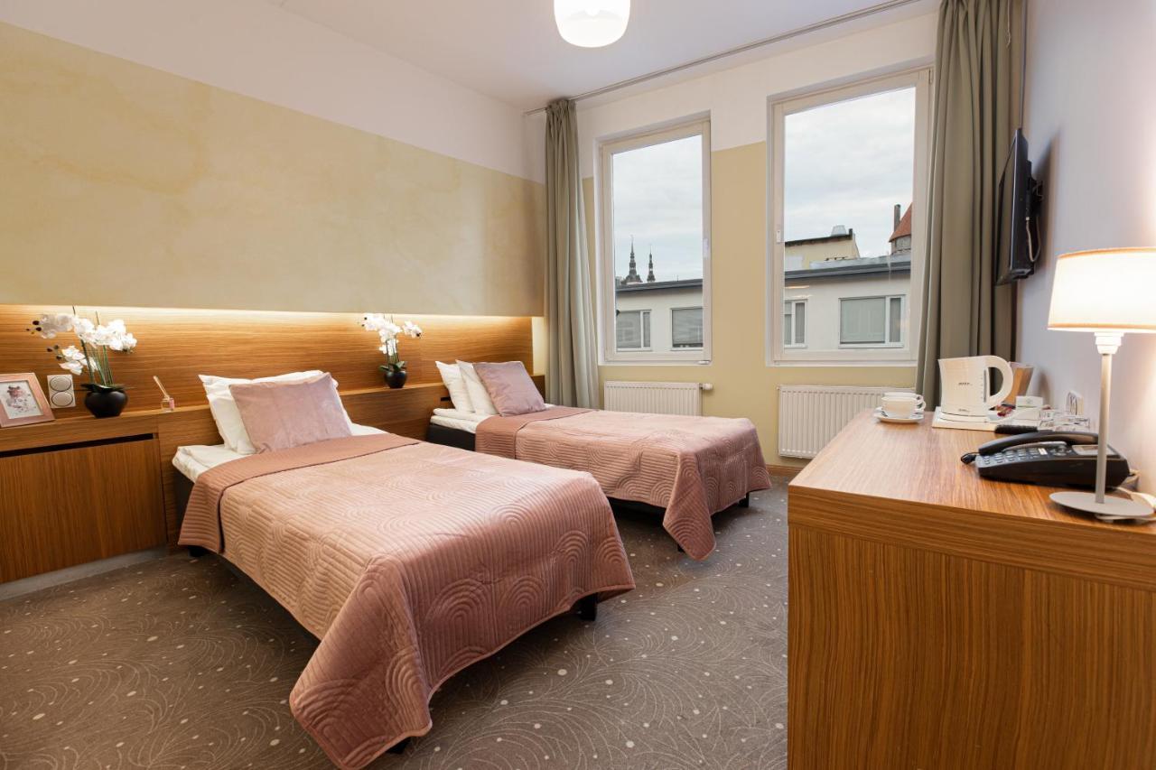 Bern Boutique By Rikas Hotels Talin Exterior foto