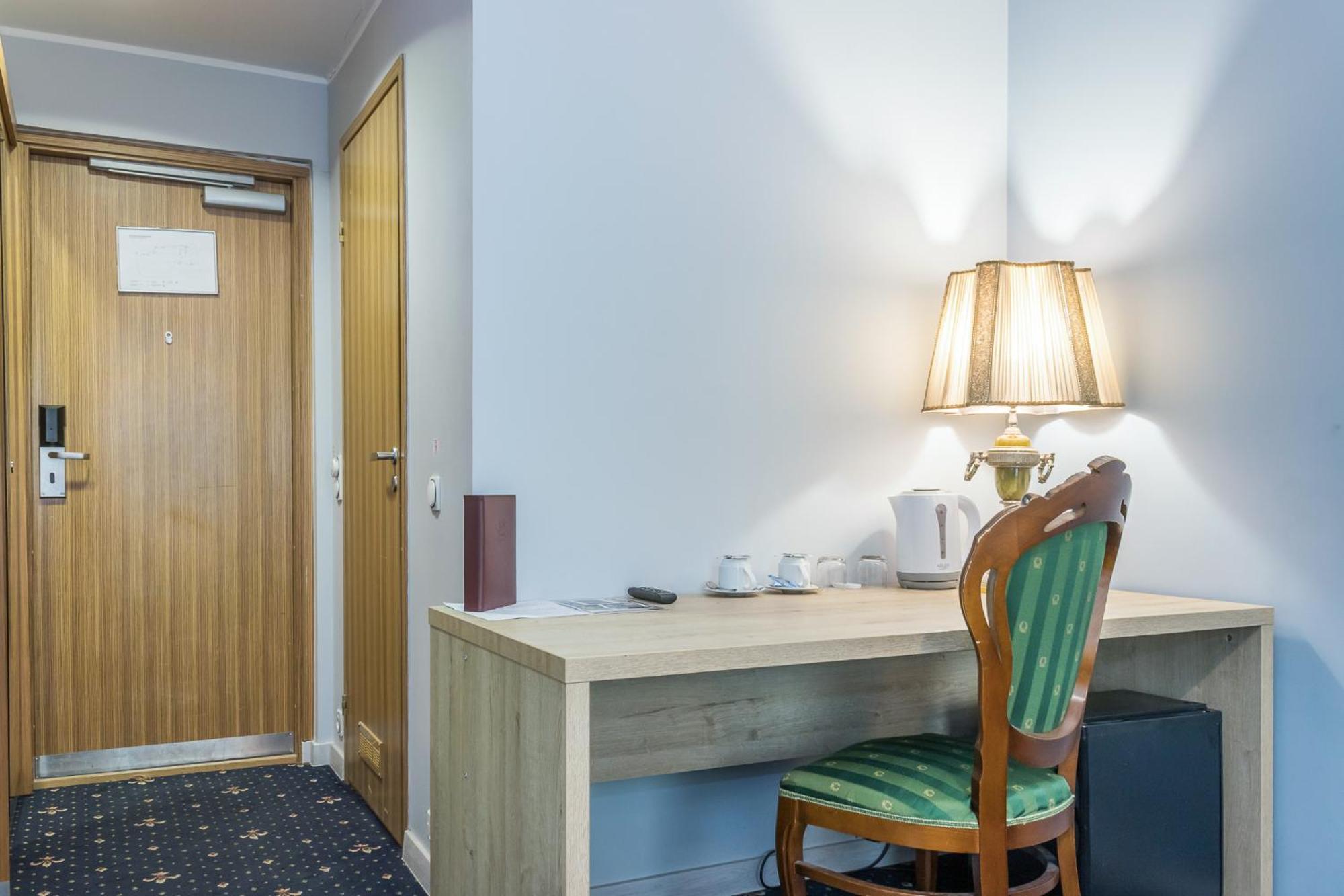 Bern Boutique By Rikas Hotels Talin Exterior foto