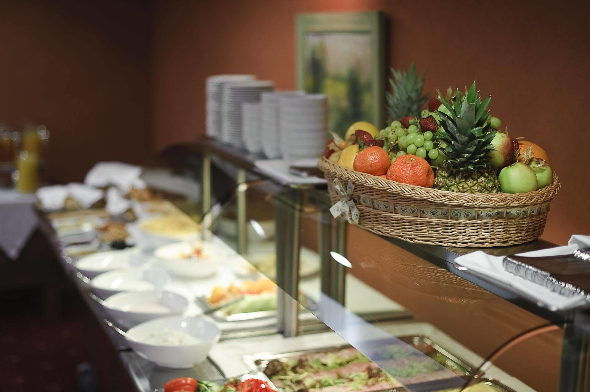 Bern Boutique By Rikas Hotels Talin Restaurante foto